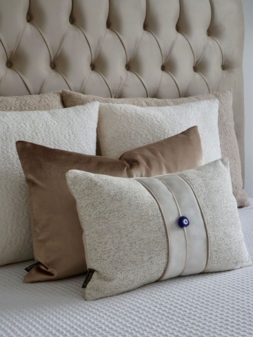 JESMARY – GỐI TRANG TRÍ NGHỆ THUẬT NÂNG TẦM KHÔNG GIAN SỐNG NỘI ĐỊA VÀ QUỐC TẾ