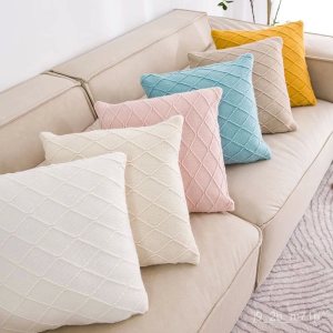 Jesmary – Xưởng Sản Xuất Gối Tựa Sofa Phong Cách Luxury Hiện Đại Cho Căn Hộ Cao Cấp Và Khách Sạn Tại Hồ Chí Minh Đẳng Cấp Thời Thượng