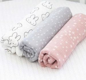 JESMARY -  Xưởng May Khăn Lau Mồ Hôi Lưng Cho Bé JESMARY: Giải Pháp Đồ Sơ Sinh Chống Thấm Ngược, Bảo Vệ Sức Khỏe